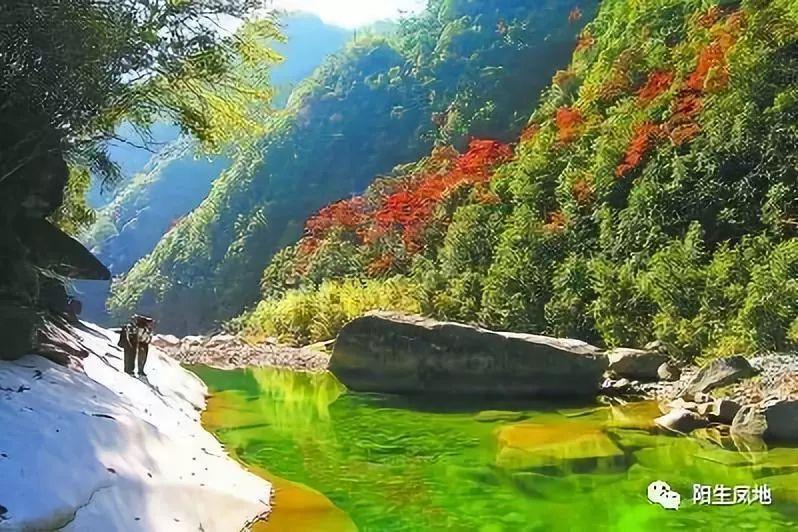 逃离拇指山地